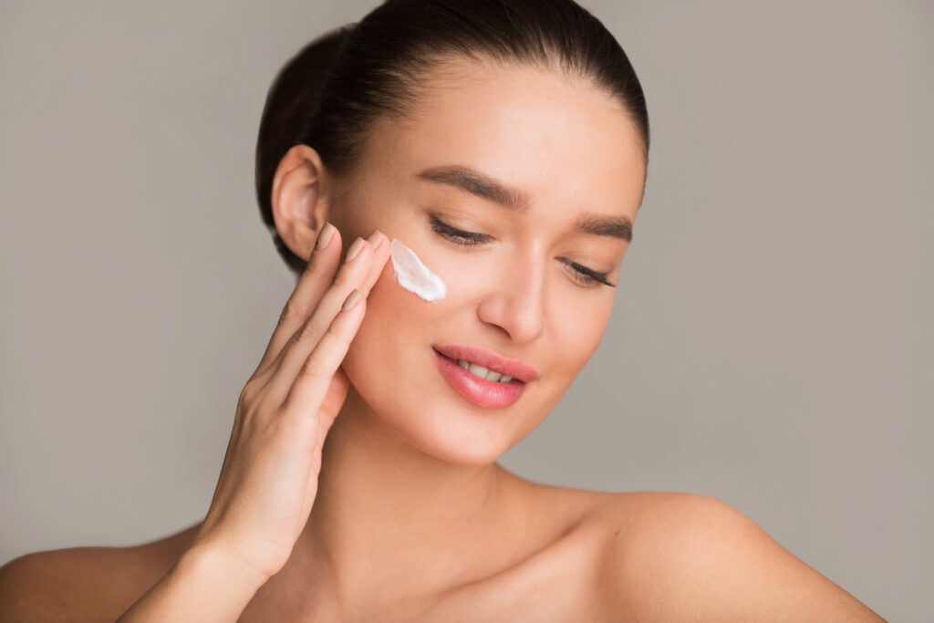 2 Amazing Benefits of Natural Face Moisturizer